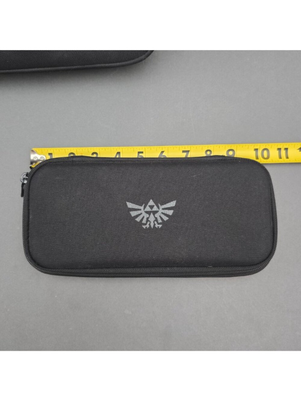 PowerA Zelda Breath Of The Wild Switch Messenger Bag Case 10" w/ Strap - Picture 15 of 16